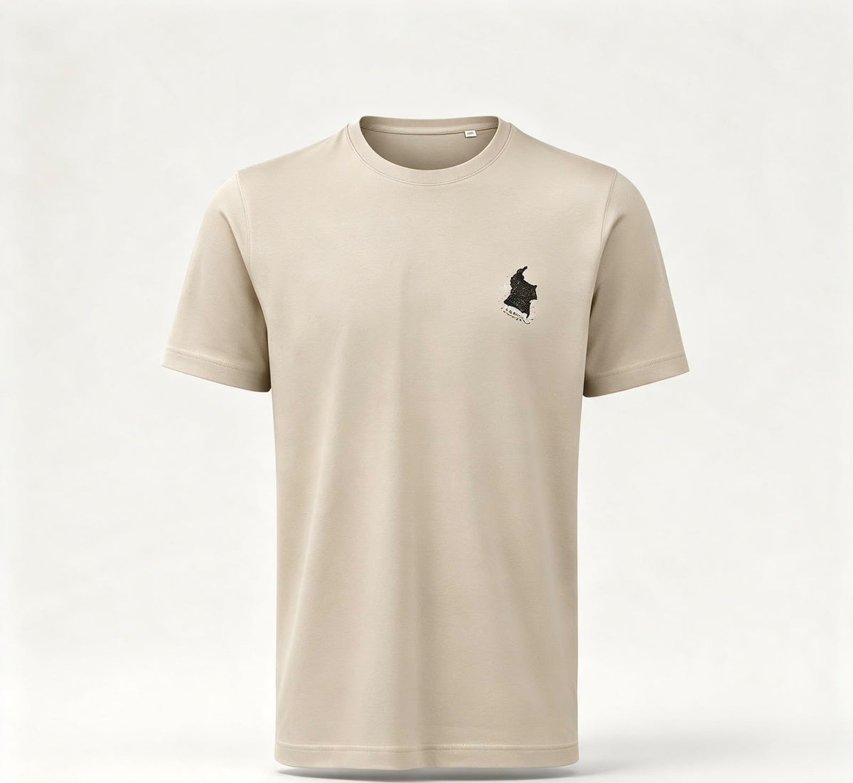 Camiseta "Rosta y Cultura" · Beige — mapa de Colombia pequeño en el pecho izquierdo